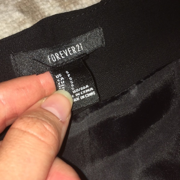 Forever 21 Romper - Picture 5 of 5